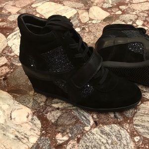 ASH SUEDE W/GLITTER WEDGE SNEAKER